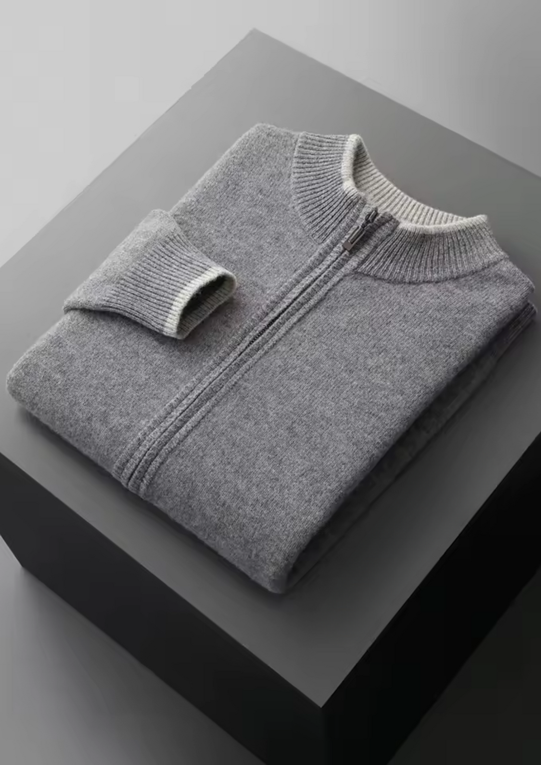 Luméon Zip Sweater
