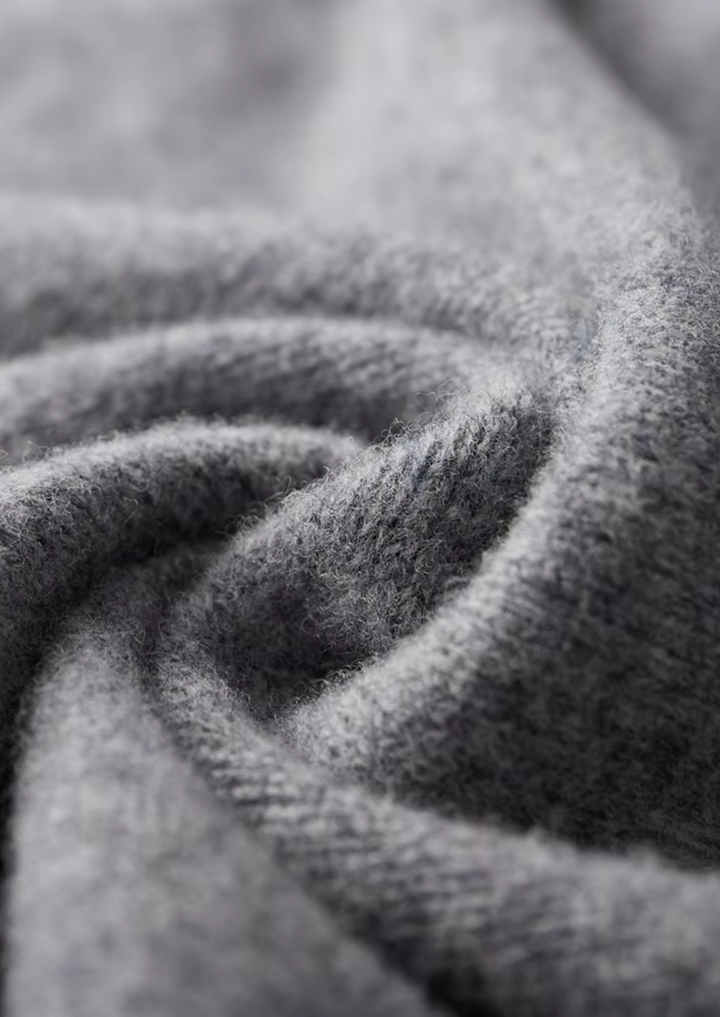 Luméon Zip Sweater